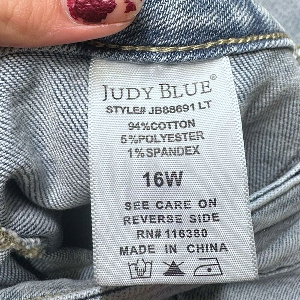 JUDY BLUE Women’s Light Wash High Waist Jogger Jeans Size 16W - Picture 5 of 7